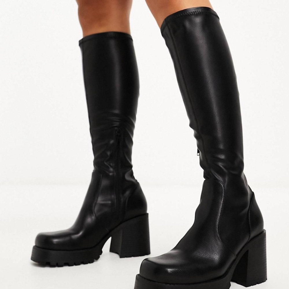 Black Knee-High Leather Boots